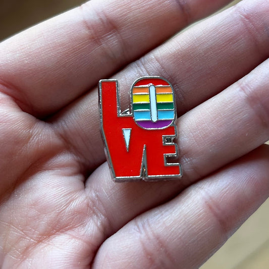 Pride Love Pin